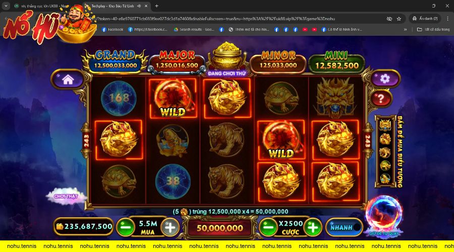 Giao diện trò chơi slot nổ hũ với biểu tượng rồng vàng và jackpot lớn khi trúng trưởng.